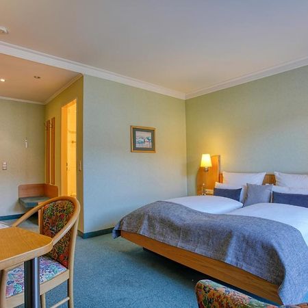 Hotel Kischers Landhaus Hannover Bagian luar foto