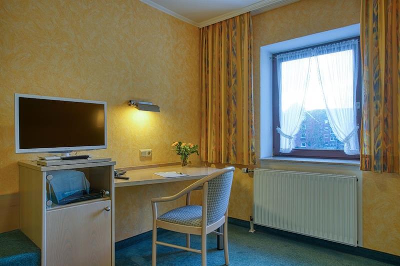 Hotel Kischers Landhaus Hannover Bagian luar foto