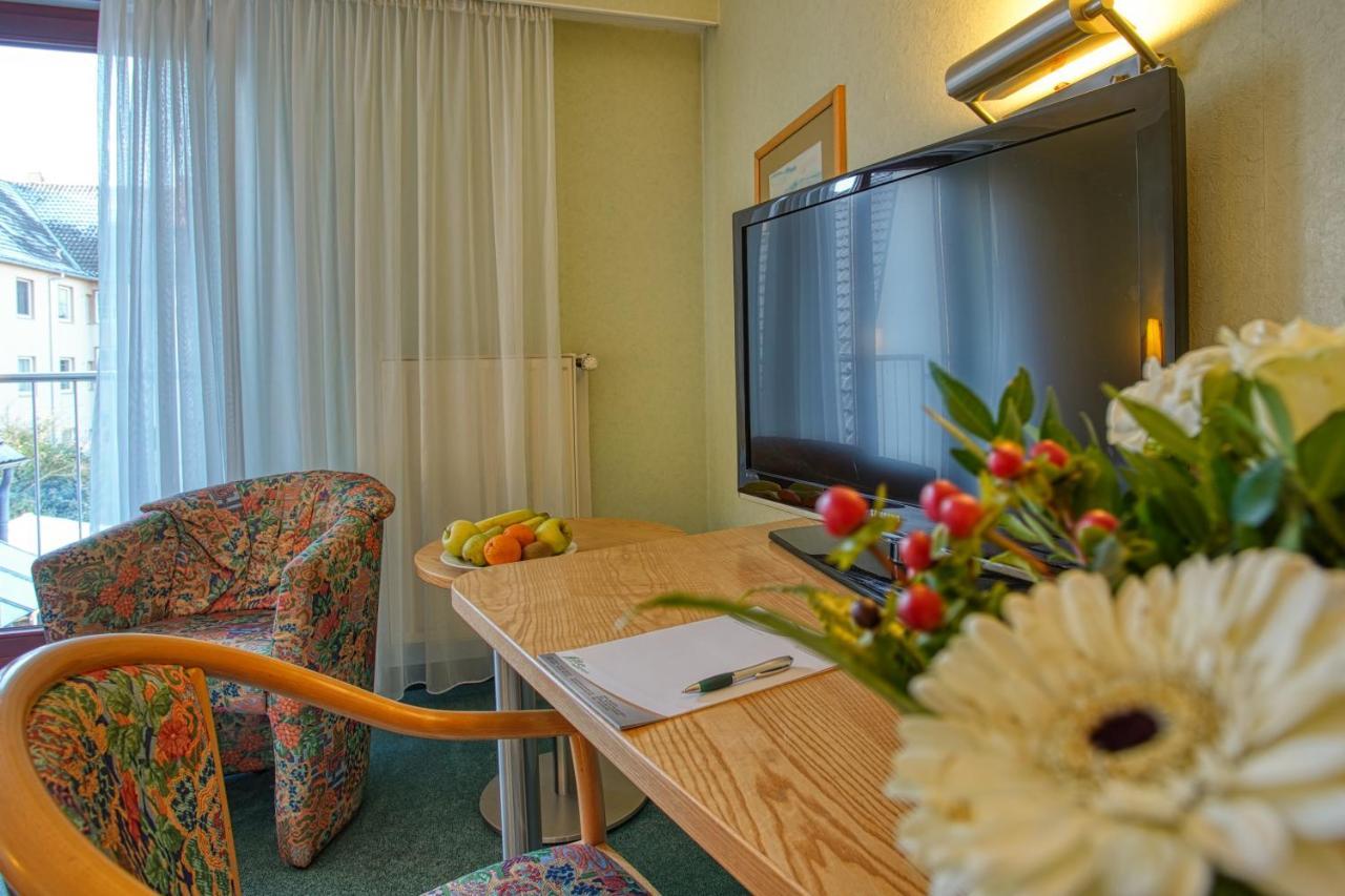Hotel Kischers Landhaus Hannover Bagian luar foto