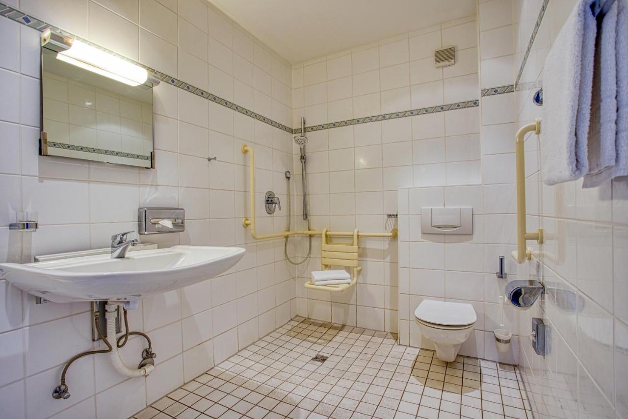 Hotel Kischers Landhaus Hannover Bagian luar foto