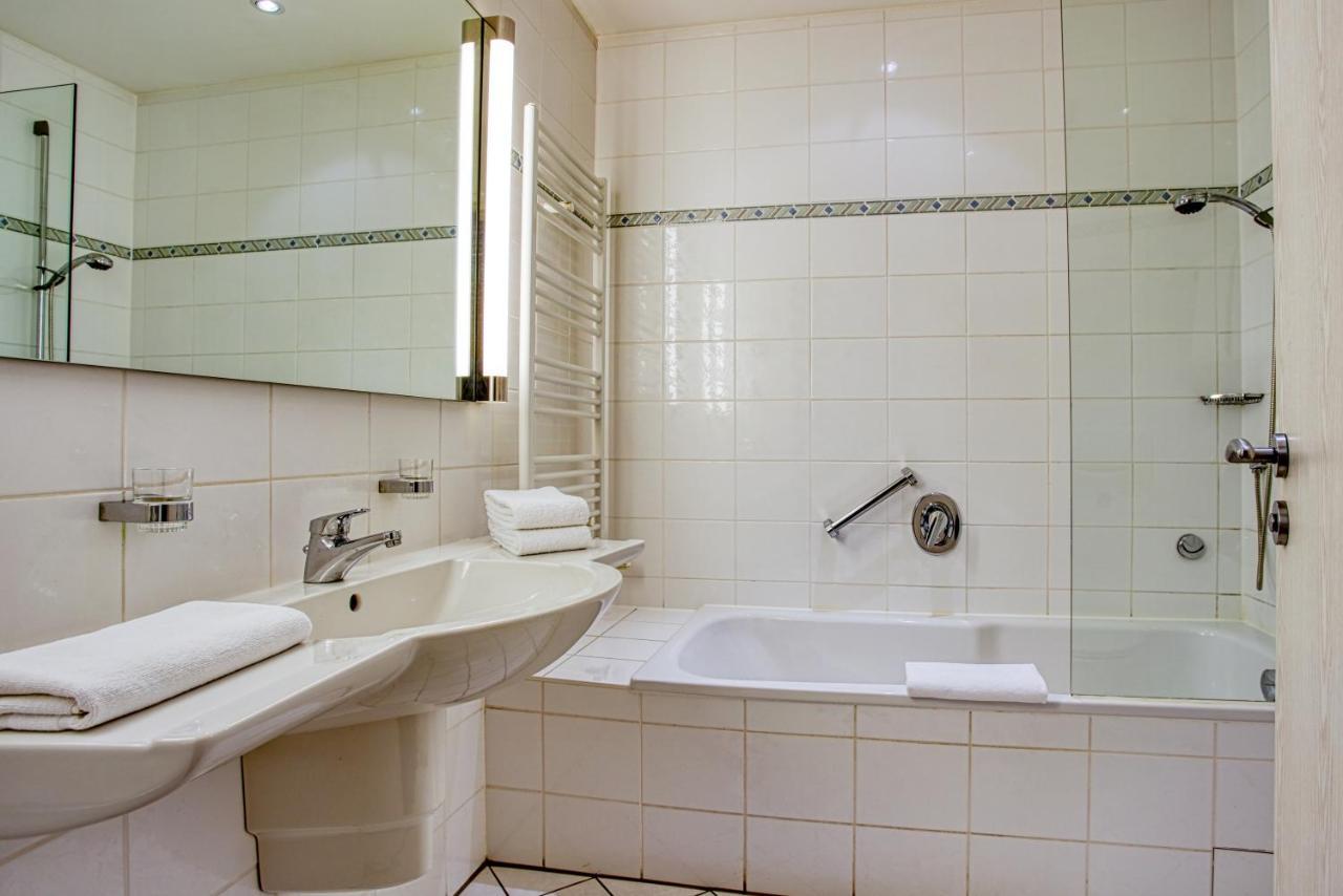 Hotel Kischers Landhaus Hannover Bagian luar foto
